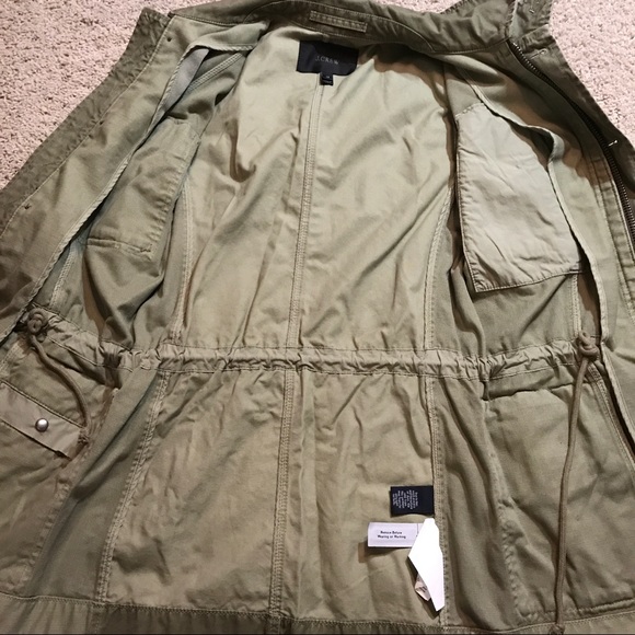 NWOT. J. crew Quilted boyfriend jacket - Picture 6 of 8